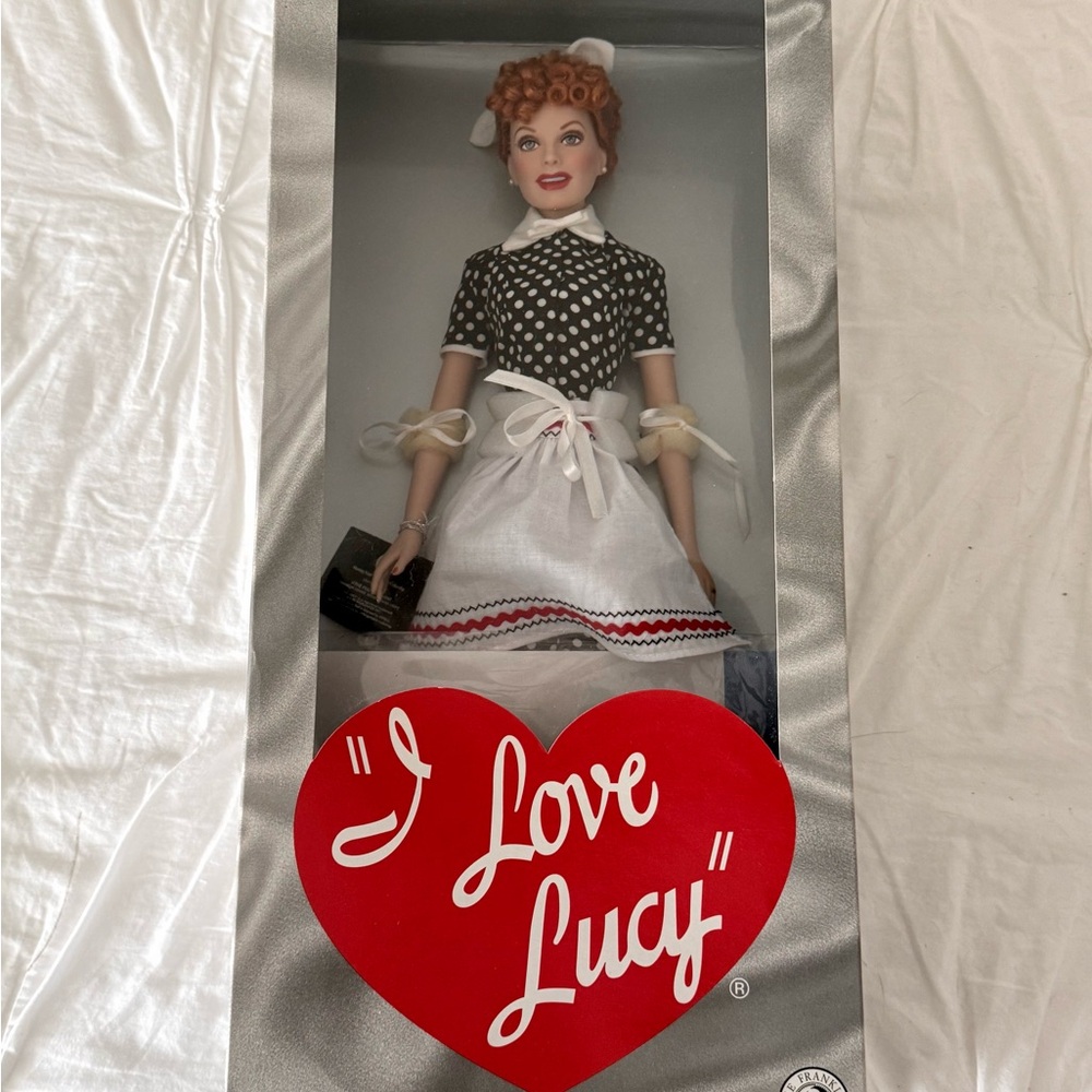 Franklin Mint - I Love Lucy Doll in Polka Dot Dress